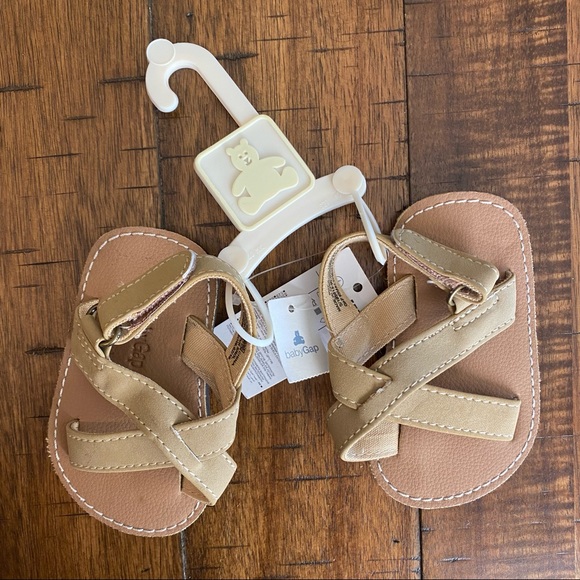 ⚡️3/$20 Baby Gap Sandals lot bundle - 3 pairs of shoes - summer - Picture 5 of 8